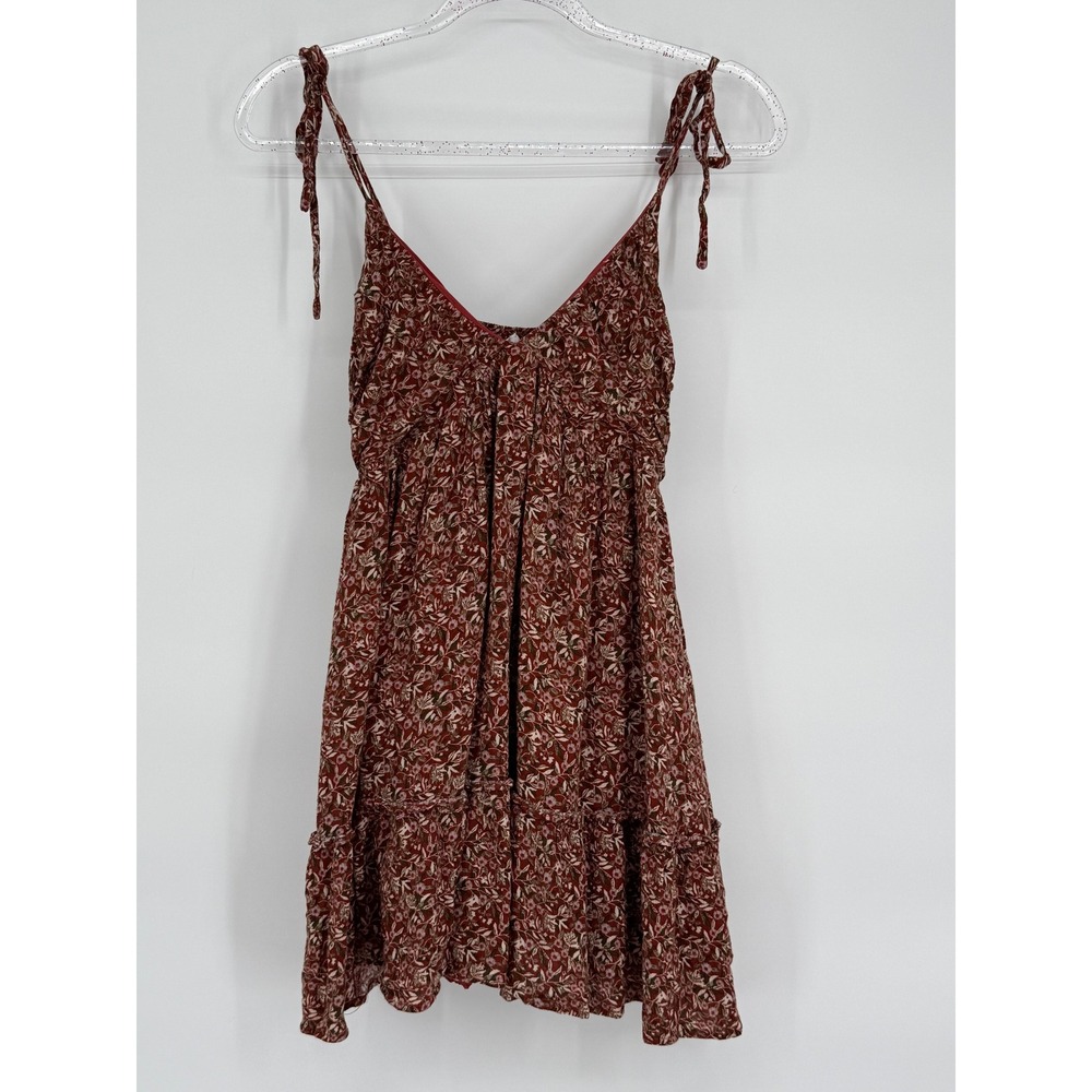 SHOP NEIGHBOR‎ By In the Beginning Floral Smocked Mini Dress Tie Straps Red M